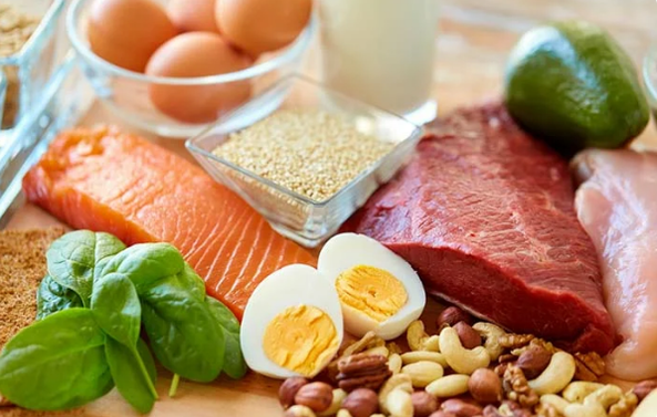 Fügen Sie alle Ihre Gerichte Protein hinzu