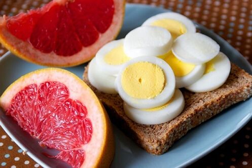 Eier und Grapefruit für die Maggi-Diät
